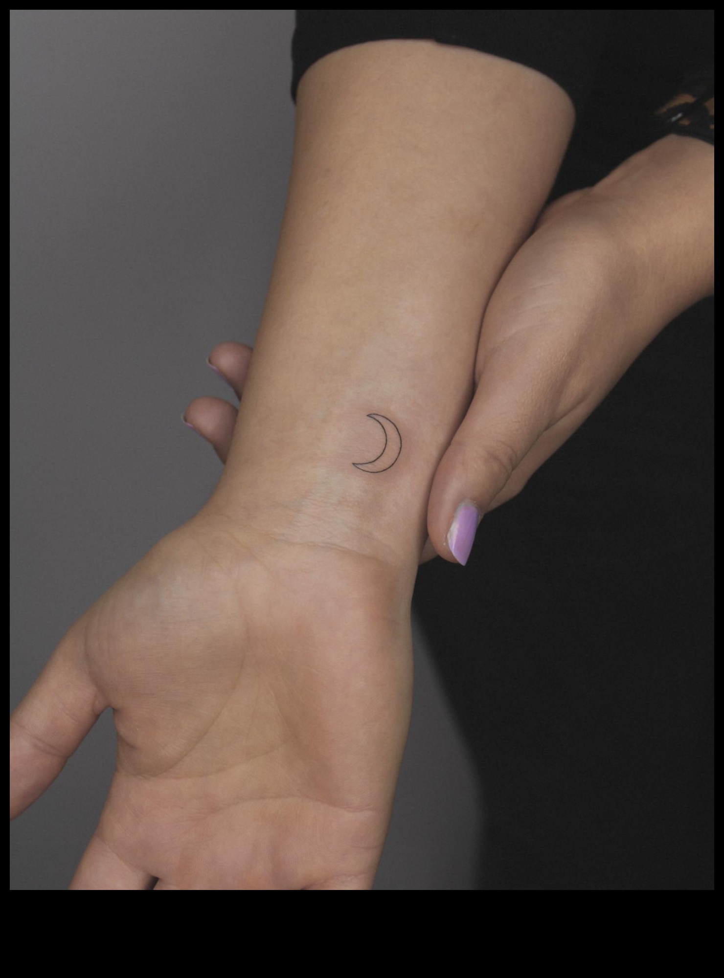 Wrist Whispers A Tiny Canvas for Bold Tattoo Art 2 Wrist Whispers: Artistry Revealed in the Beauty of Miniature Tattoos